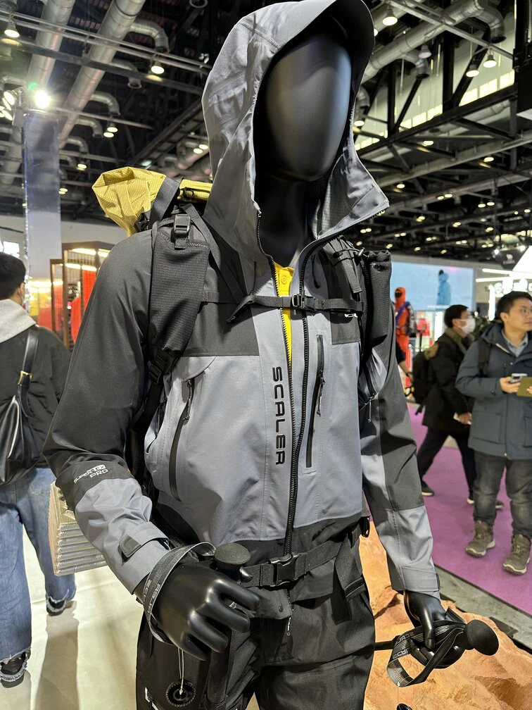 High-Performance Fabric High-Performance Fabric